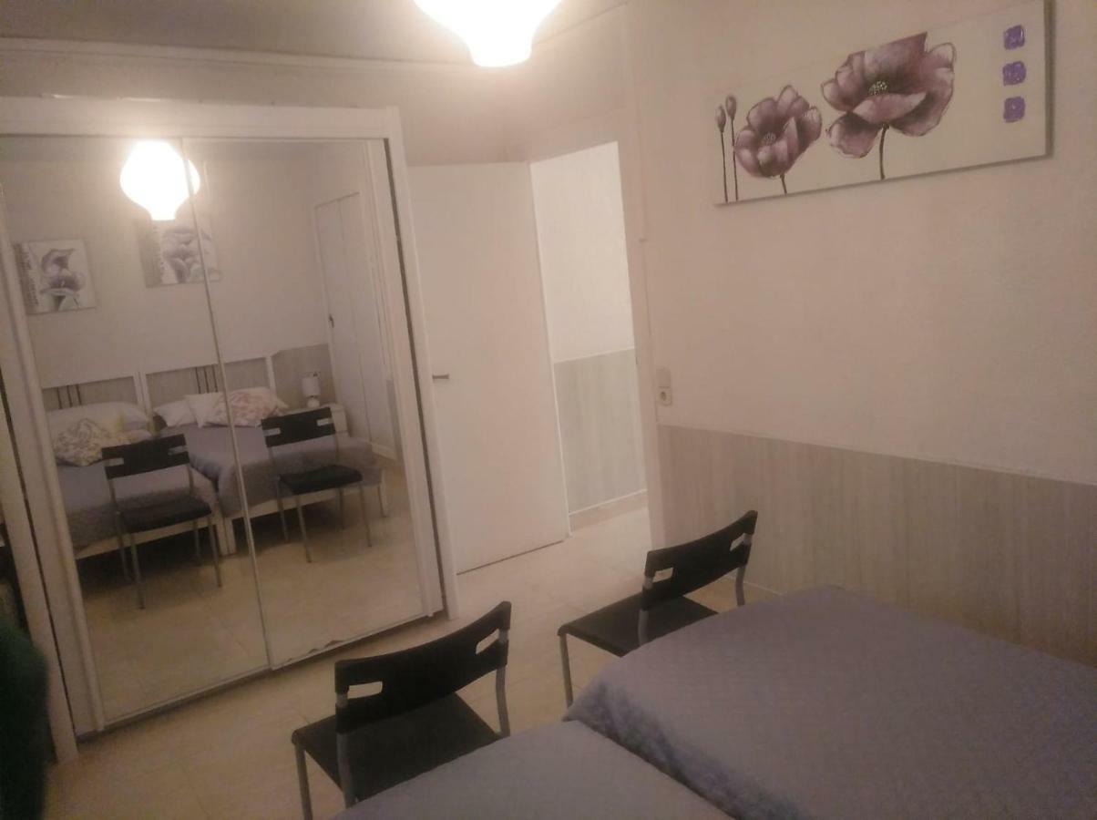 Apartamento En La Playa Miami Playa Esterno foto